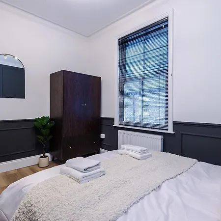 Luxury 3bed Centre Sleeps 6