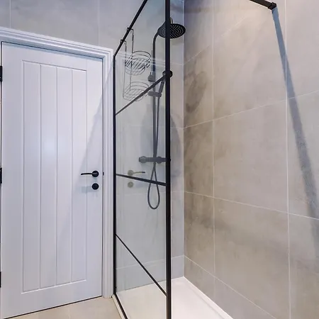 Luxury 3bed Centre Sleeps 6 شقة يورك