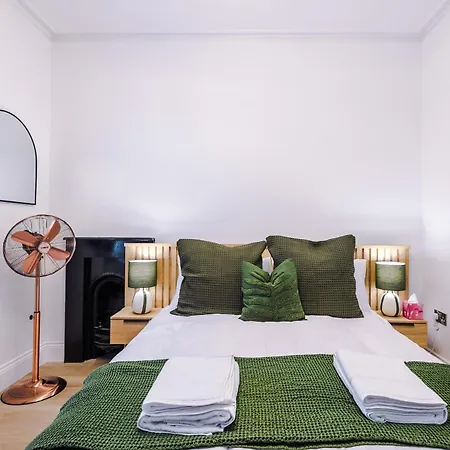 Luxury 3bed Centre Sleeps 6 شقة يورك