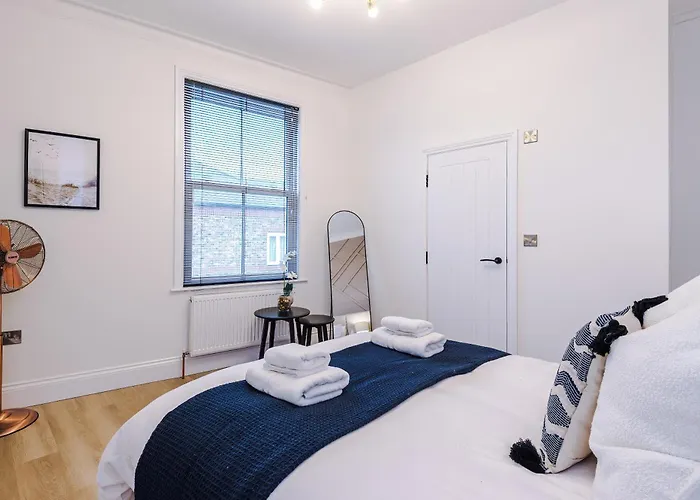 Luxury 3bed Centre Sleeps 6